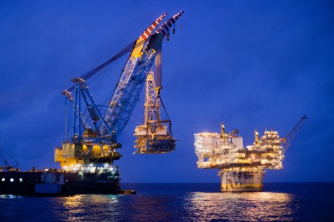 Change Projects must ensure minimum disruption to other ongoing operations (Mad Dog Rig Repair Project photo courtesy of BP p.l.c.)